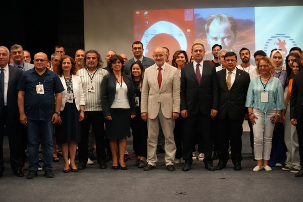 Samsun'da 1. Ulusal Yaban Hayatı Çalıştayı yapıldı 'Sokak hayvanları sorunu sorumsuz insanlar yüzünden'