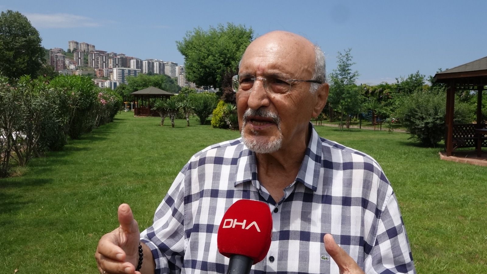 Osman Bektaş: 'Sürekli ısınan Karadeniz ölüyor'