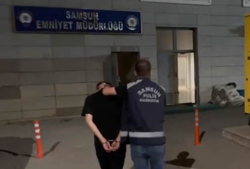 Samsun'da buzdolabından poşet poşet ecstasy çıktı