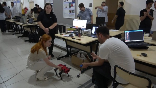 OMÜ Mühendislik Fakültesi öğrencileri bitirme projelerini sergiledi