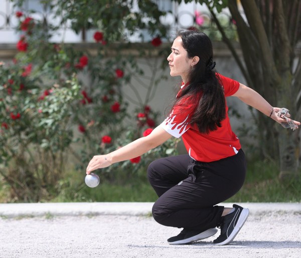 Milli Bocce Sporcusu ve Tıp Öğrencisi Selma Kalanç, Dünya Şampiyonası'na Hazırlanıyor
