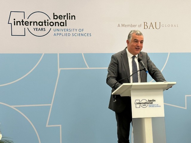 Berlin International Üniversitesi'nden 10'uncu yılına özel görkemli kutlama