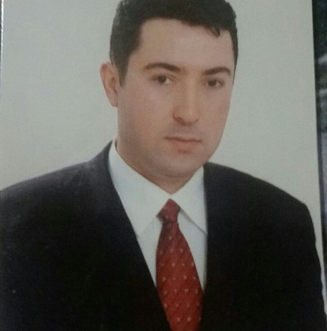 Sahte alkol hayattan kopardı