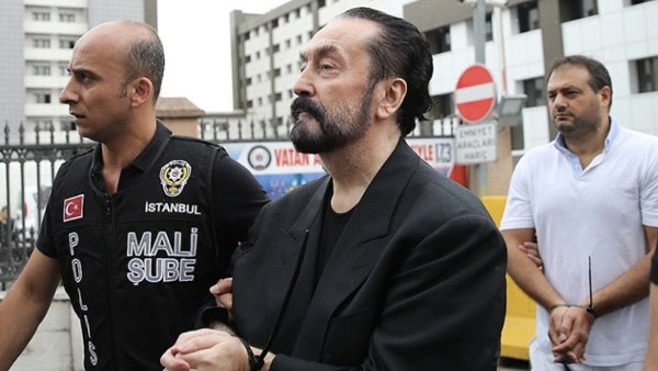 Adnan Oktar ve örgütüne rekor ceza 8 bin 658 yıl hapis cezası onandı