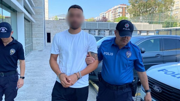 Samsun'da depremzede işyeri sahibini döner bıçağıyla yaraladı