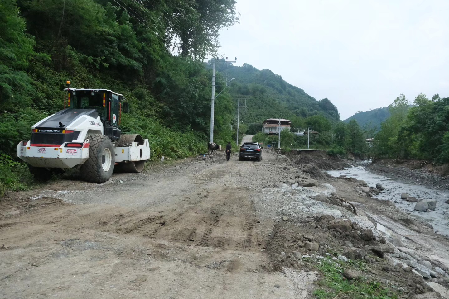 Terme'de selin izleri siliniyor