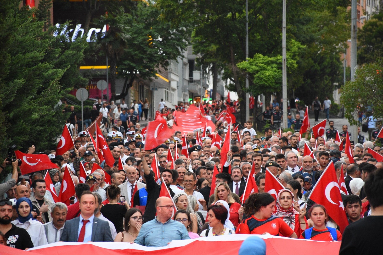 Davut Alâ: Vatan için bu vücudu feda etmeye hazırım