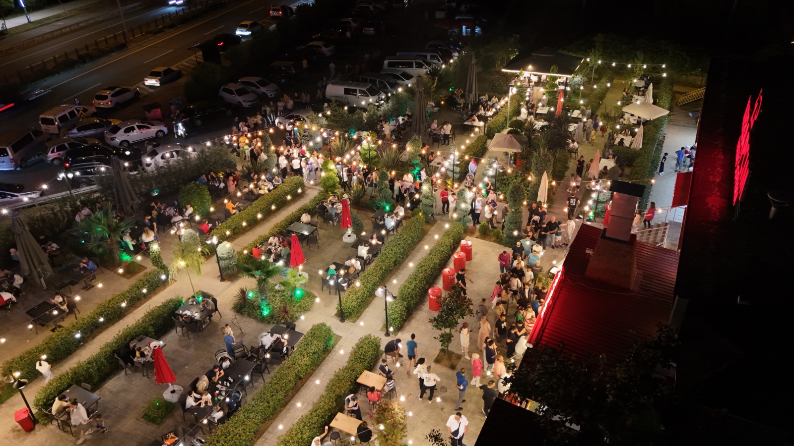 Et dönerin 100 gramı 100 lira olunca izdiham oldu