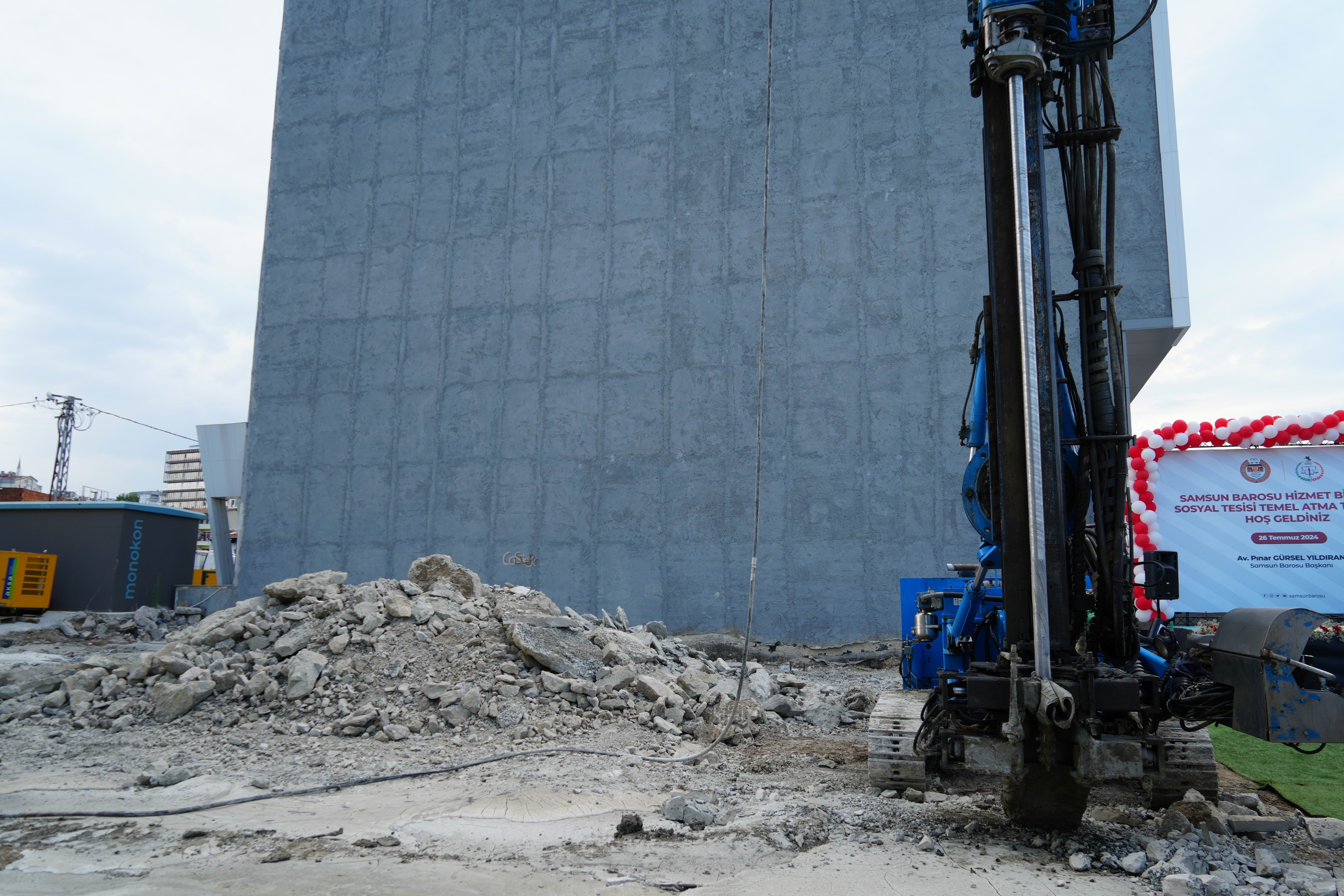Samsun Barosu Hizmet Binası ve Sosyal Tesisi'nin binasının temeli dualarla atıldı.