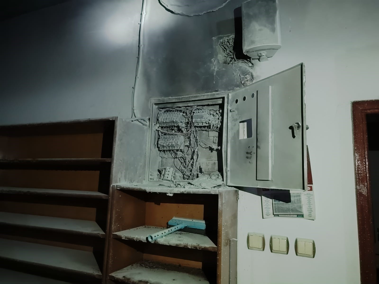 Samsun'un Bafra ilçesinde Koşuköyü İshaklı Camisi'ne yıldırım düştü