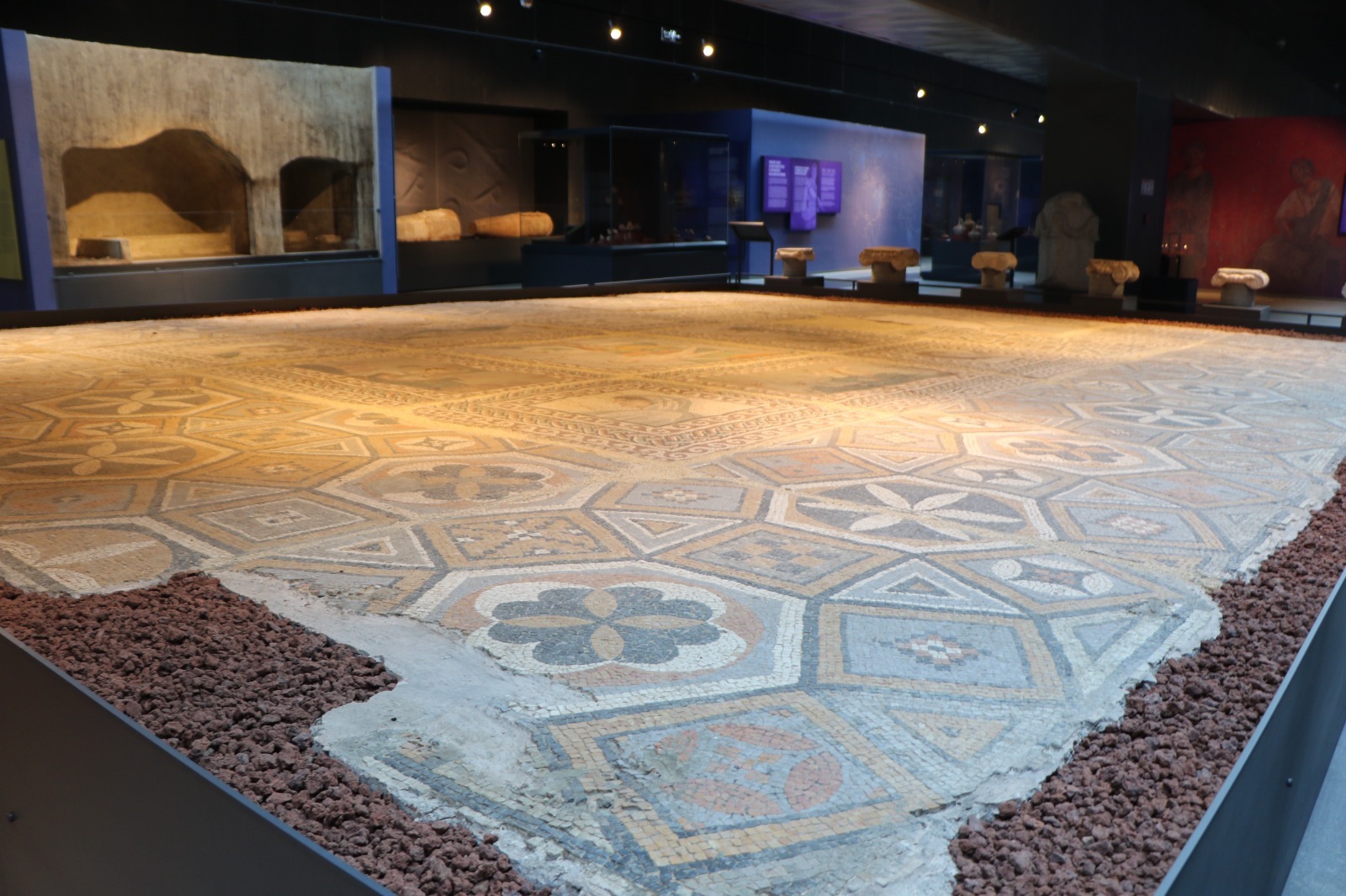 Samsun'da Amisos Mozaiği'ne yoğun ilgi