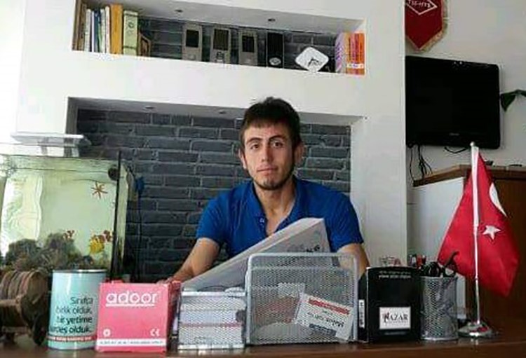 Amasya’da Emre Büyük, asansör tamir ettiği sırada kabin ile duvar arasına sıkışarak can verdi