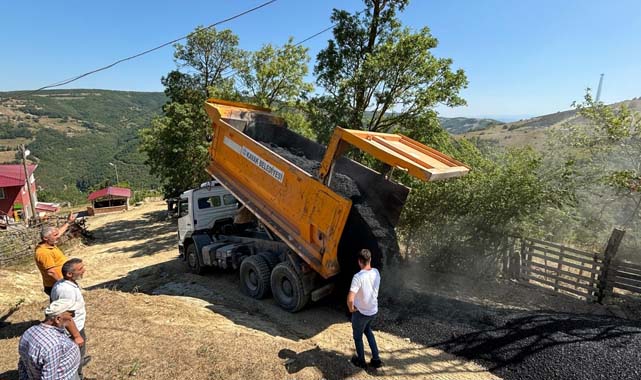 Samsun Kavak'ta asfaltlanan yoldaki evden dram çıktı