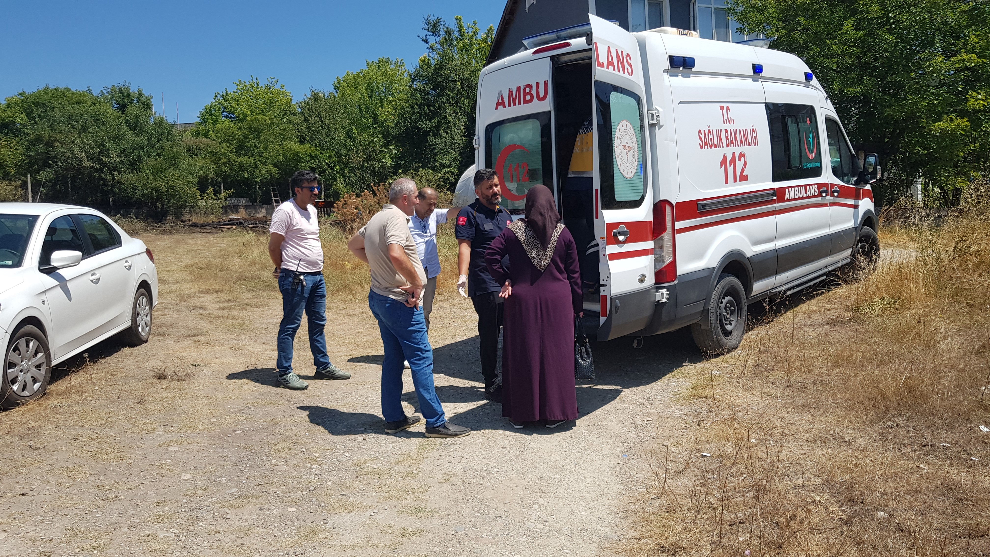 Karabük'ün Safranbolu ilçesinde çıkan anız yangınında korku dolu anlar yaşandı