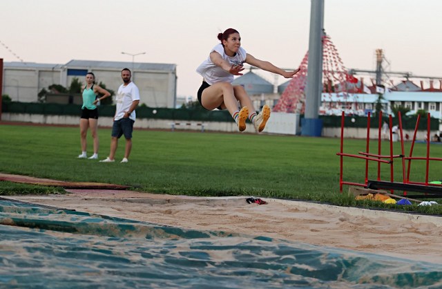 Samsun'dan 4 sporcu Paris 2024 Paralimpik Oyunları'nda Türkiye'yi temsil edecek