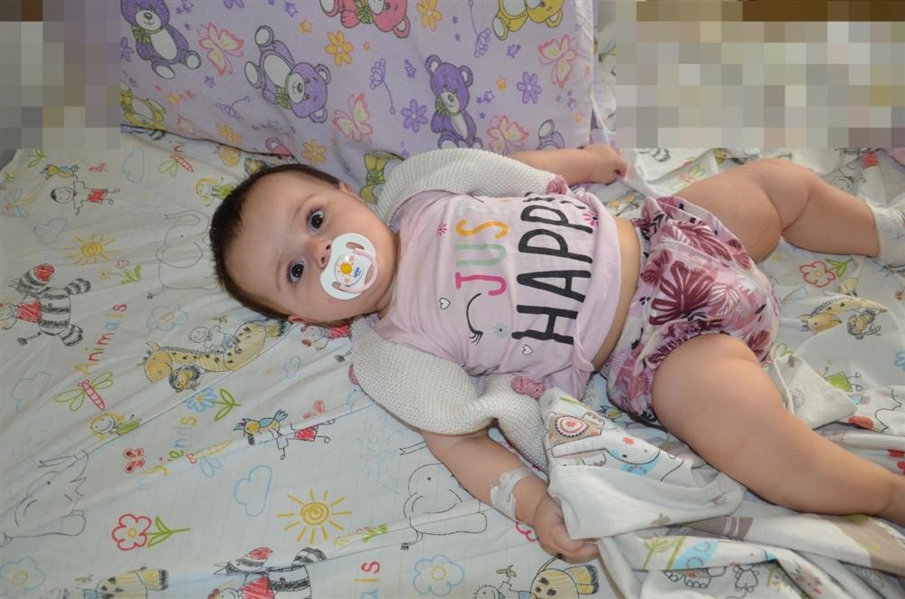 Çorum’da, bağırsak düğümlenmesi tanısı konan 9 aylık bebek ameliyatsız sağlığına kavuştu