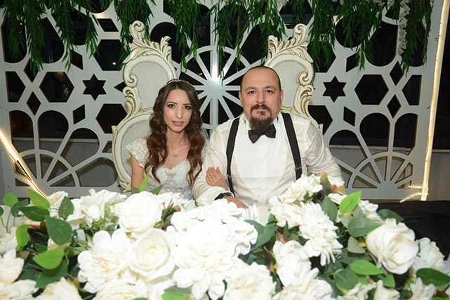 Samsun'da Tolga Birgücü ve Tuğçe Duman dünyaevine girdi