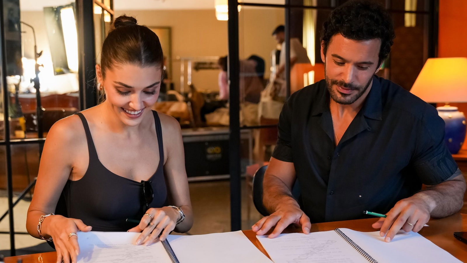 Barış Arduç Hande Erçel'i öve öve bitiremedi