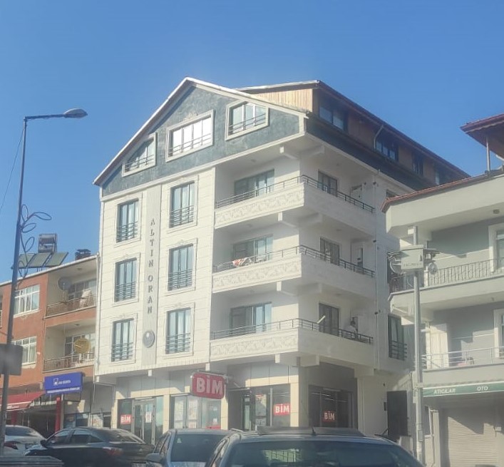 Samsun'da eski başkan kendine ait binaya kaçak bölme ekletti cezayı yedi 