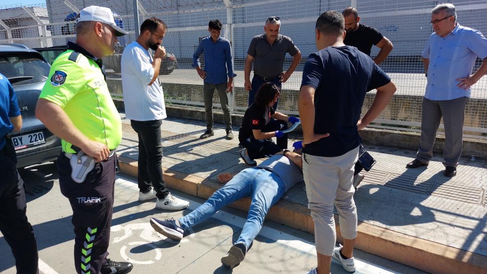 Samsun'da dolmuş ile otomobil çarpıştı