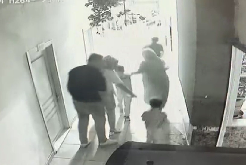 Konya'da çocuğunu yere fırlatan baba gözaltına alındı