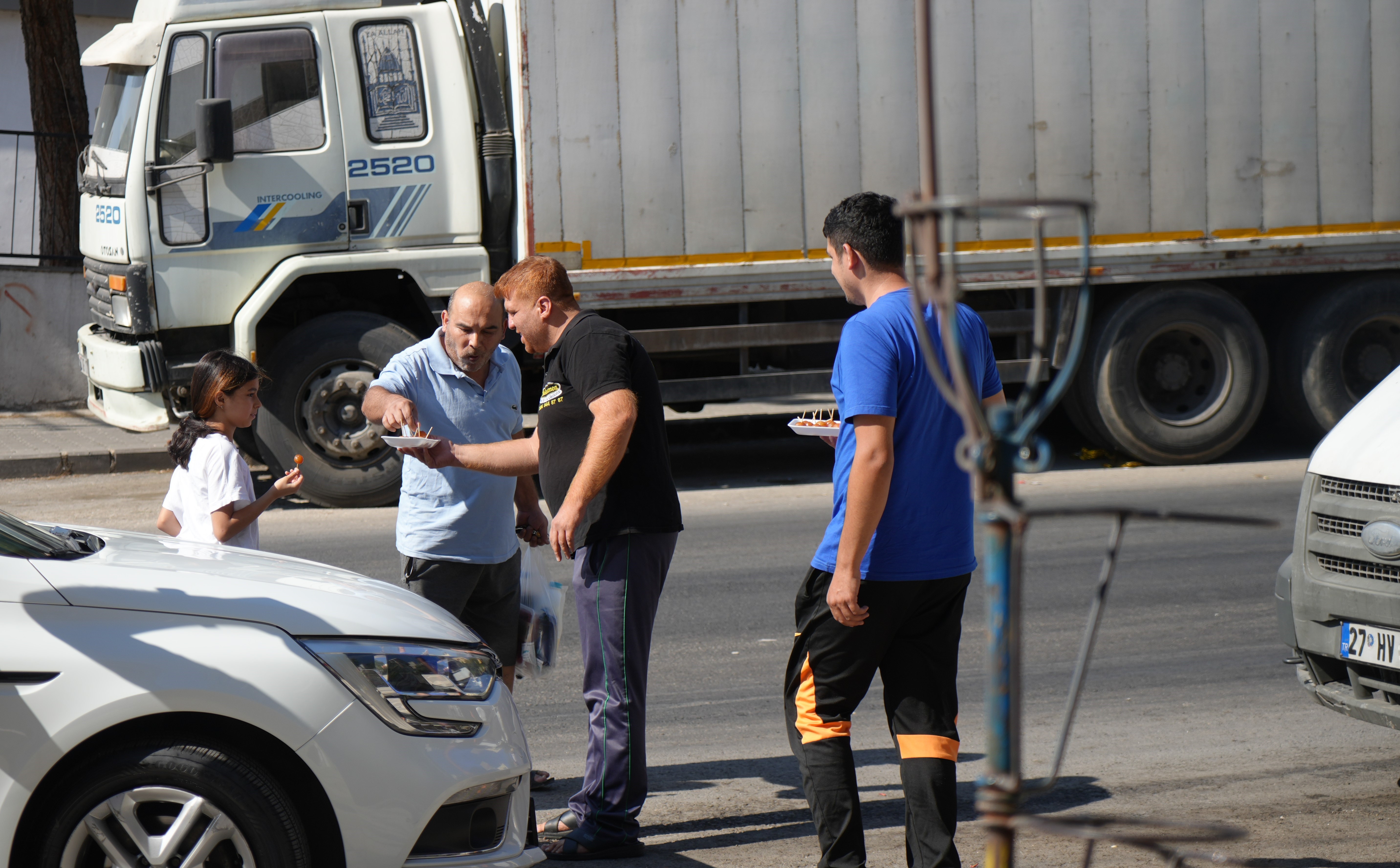 Gaziantep'te Instagram'a lokmalı kutlama