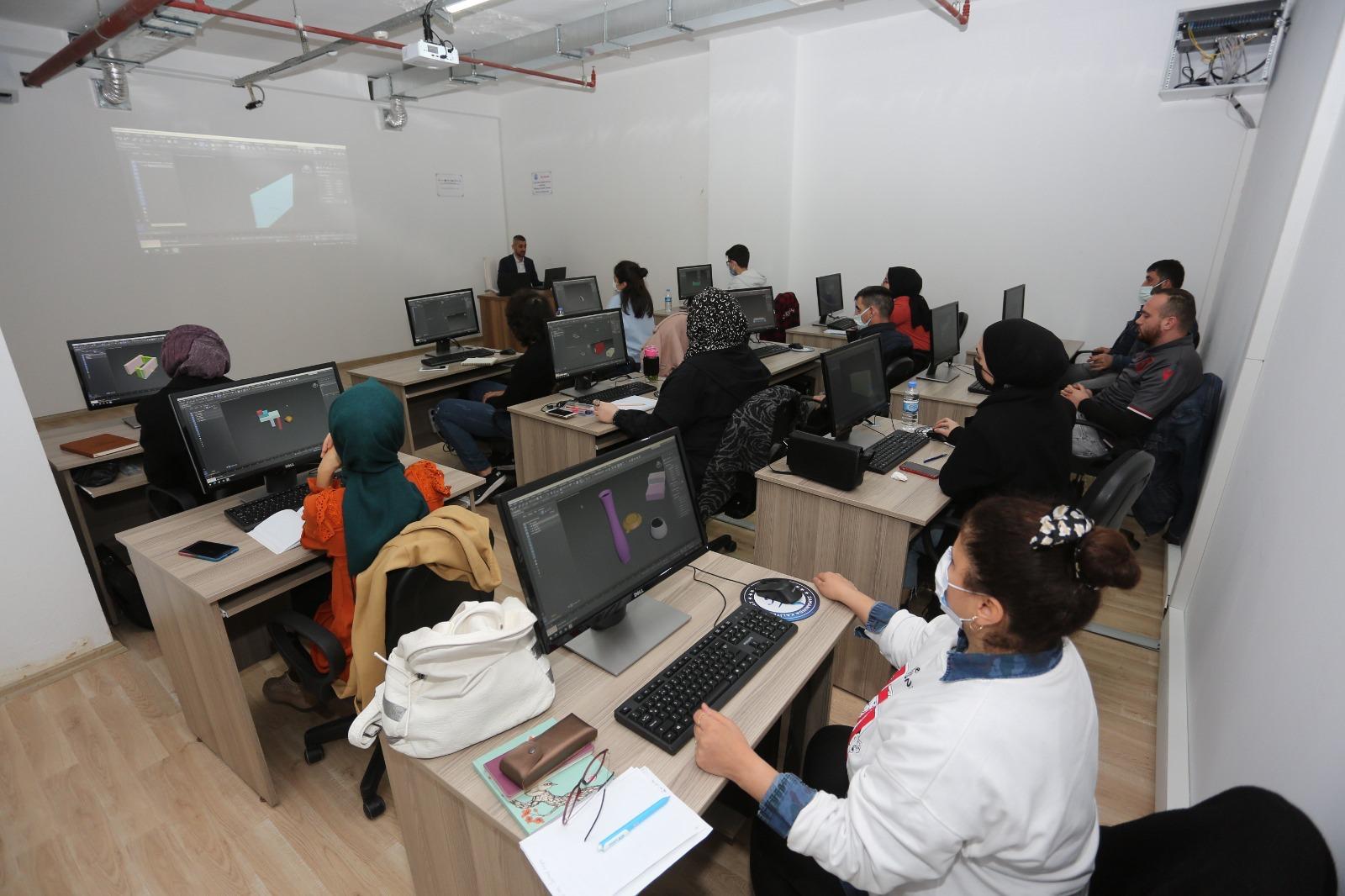 Canik’te mesleki eğitim seferberliği: Yeni kayıt dönemi başladı