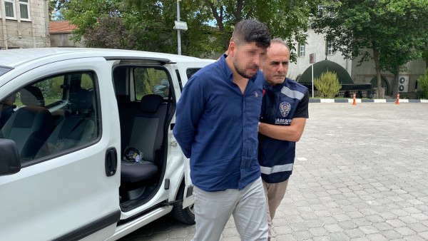 2 kişiyi nakliye kandırmacasıyla 1 milyon 768 bin liralık dolandıran şüpheliler yakalandı