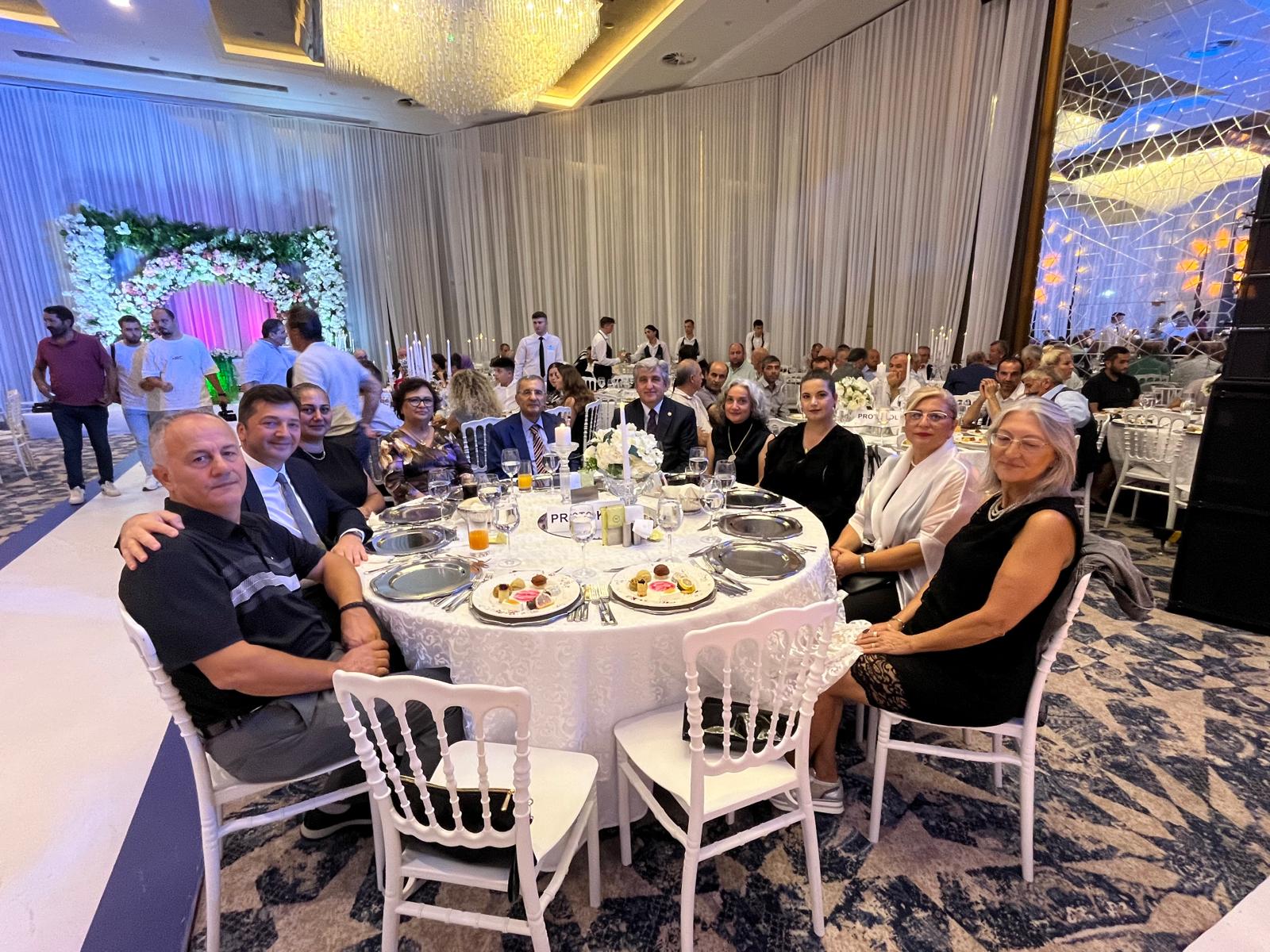 Hayati Tekin’in kızı dünyaevine girdi