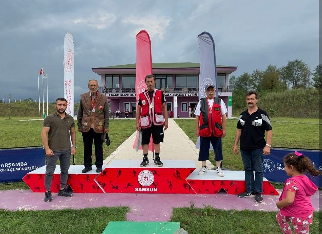 Samsun'da atıcılık turnuvasında 32 sporcu ter döktü
