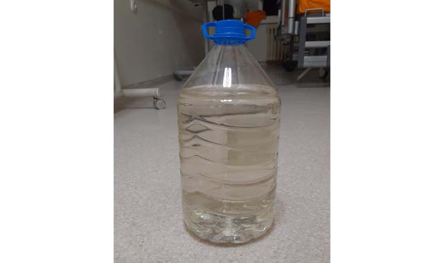 OMÜ'de hasta odalarında su çamur gibi akıyor!