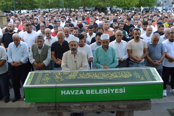 Tarihi Kırkpınar Yağlı Güreşleri hakemi Arif Şahin Havza'da toprağa verildi