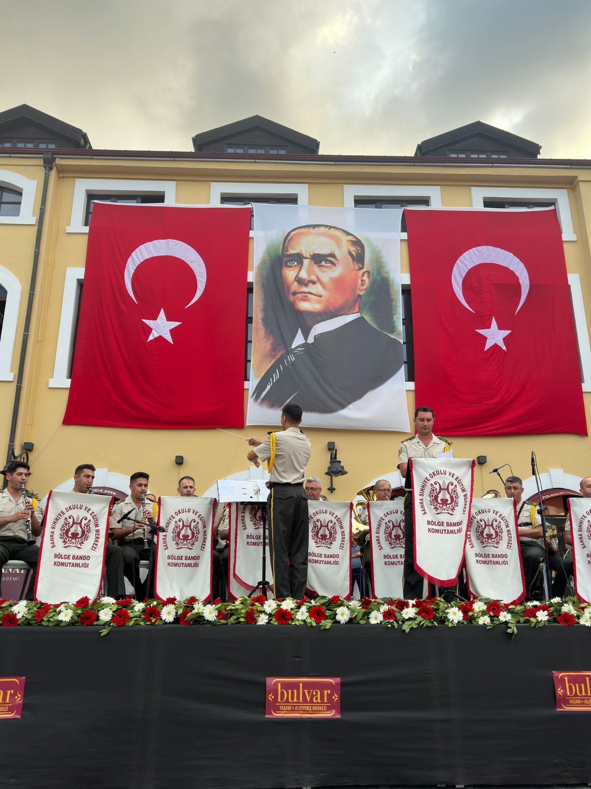 Bulvar AVM'de Zafer Bayramı coşkusu