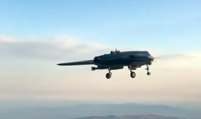 ANKA III'ün ilk mühimmatlı uçuşu başarıyla tamamlandı