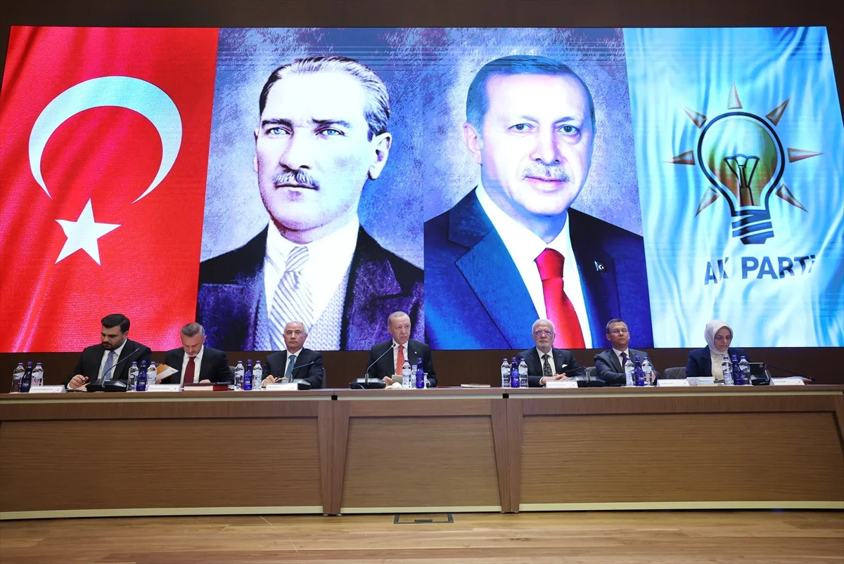 AK Parti'de kongre süreci başladı Erdoğan imzayı attı