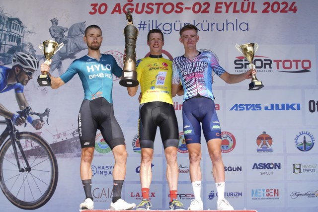 Samsun'dan Ankara'ya uzanan 2. Uluslararası Kurtuluş Yolu Bisiklet Turu sona erdi