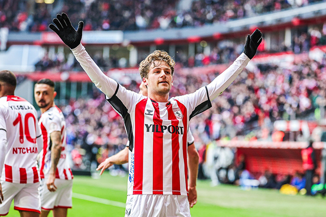 Samsunspor evindeki ilk galibiyet için Başakşehir karşısına çıkıyor