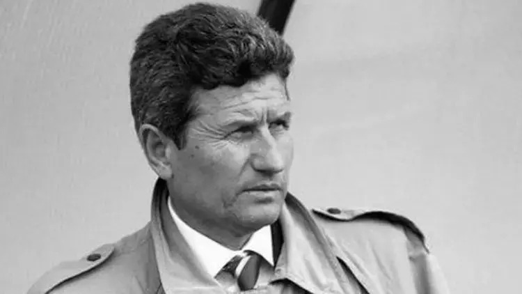 MULTESCU VE AHMET ÇAKIR ANISINA