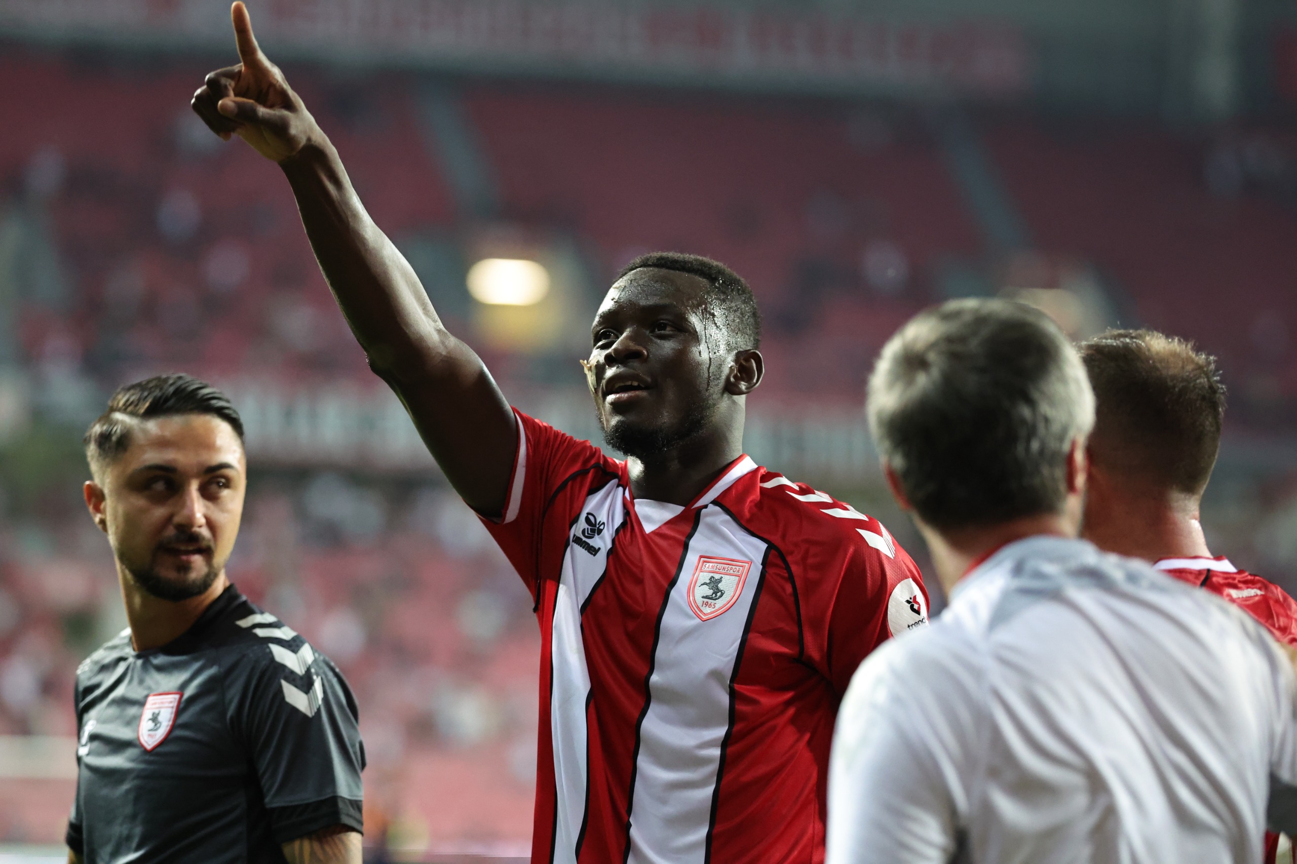 Samsunspor Başakşehir'i mağlup etti