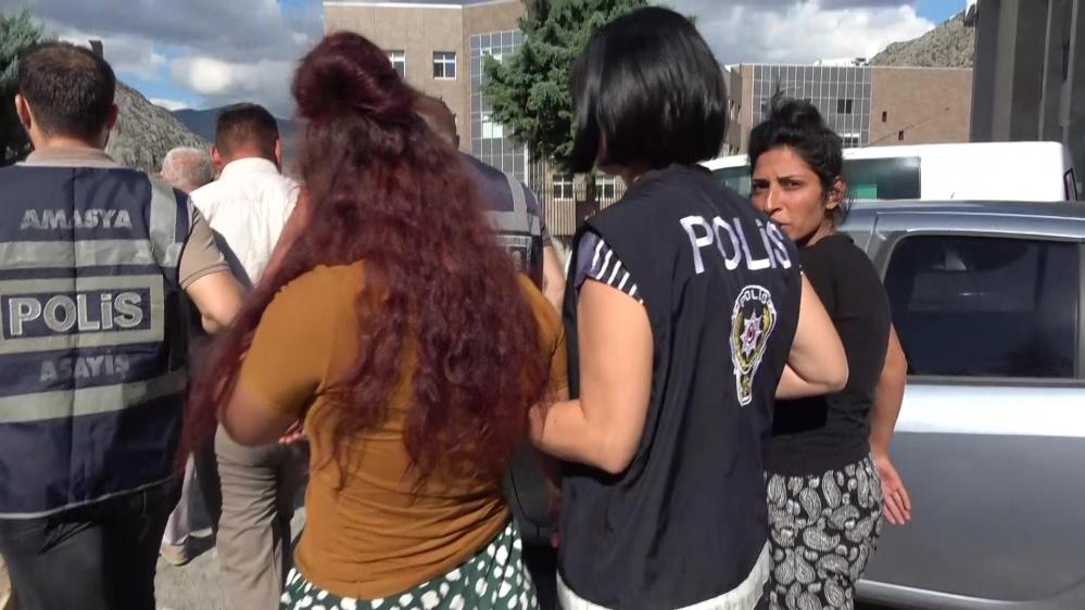 Yakalanan hırsızdan gazetecilere pişkin cevap! 'Belki seni de soyarız'