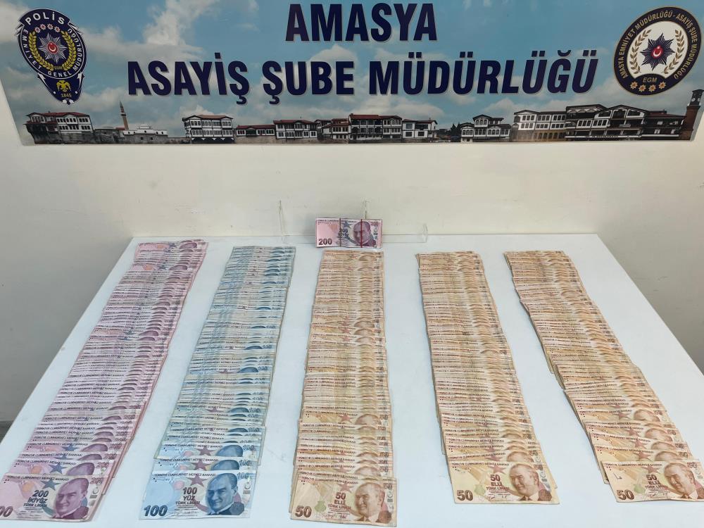 Yakalanan hırsızdan gazetecilere pişkin cevap! 'Belki seni de soyarız'