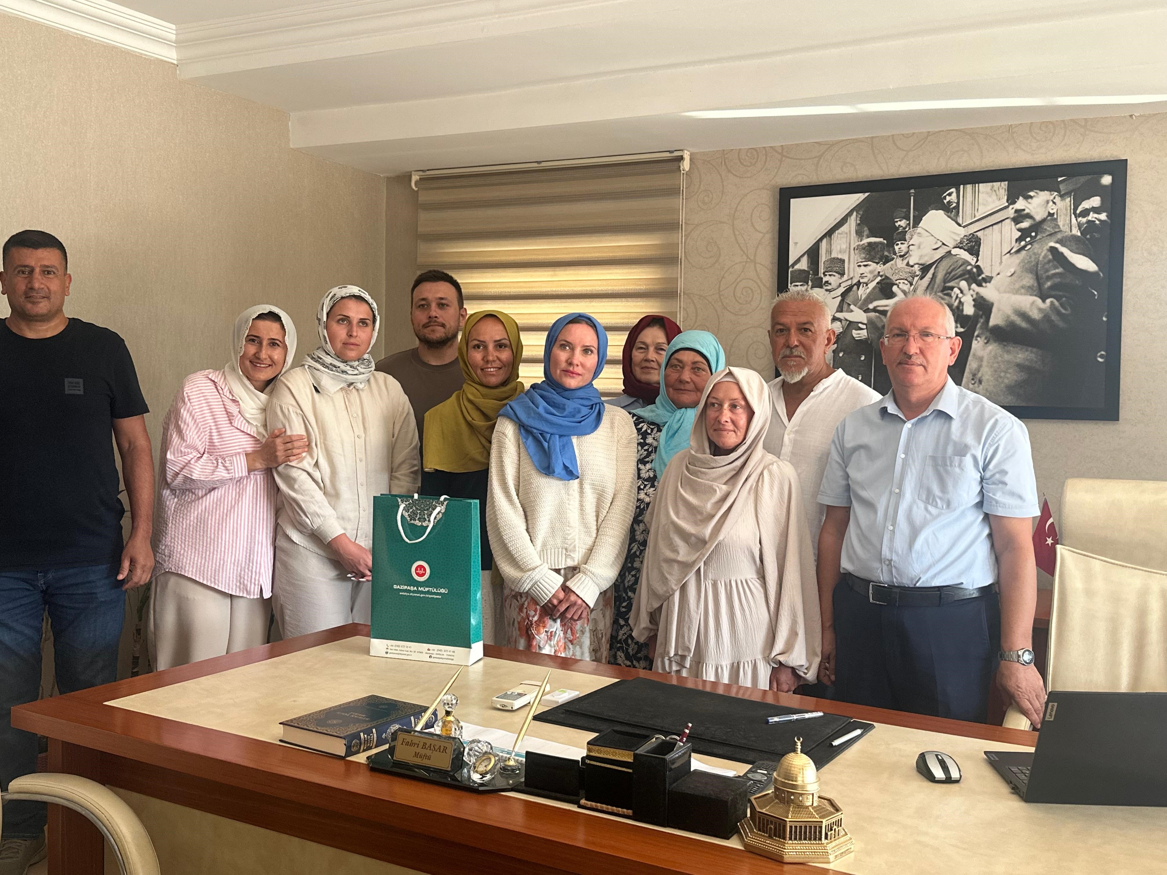 Rus kadın İslam dininden etkilendi Müslüman oldu