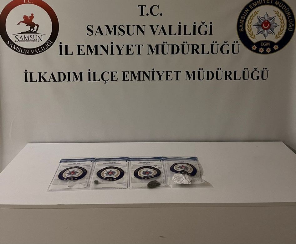 Samsun'un İlkadım ilçesinde silah ve uyuşturucu operasyonu