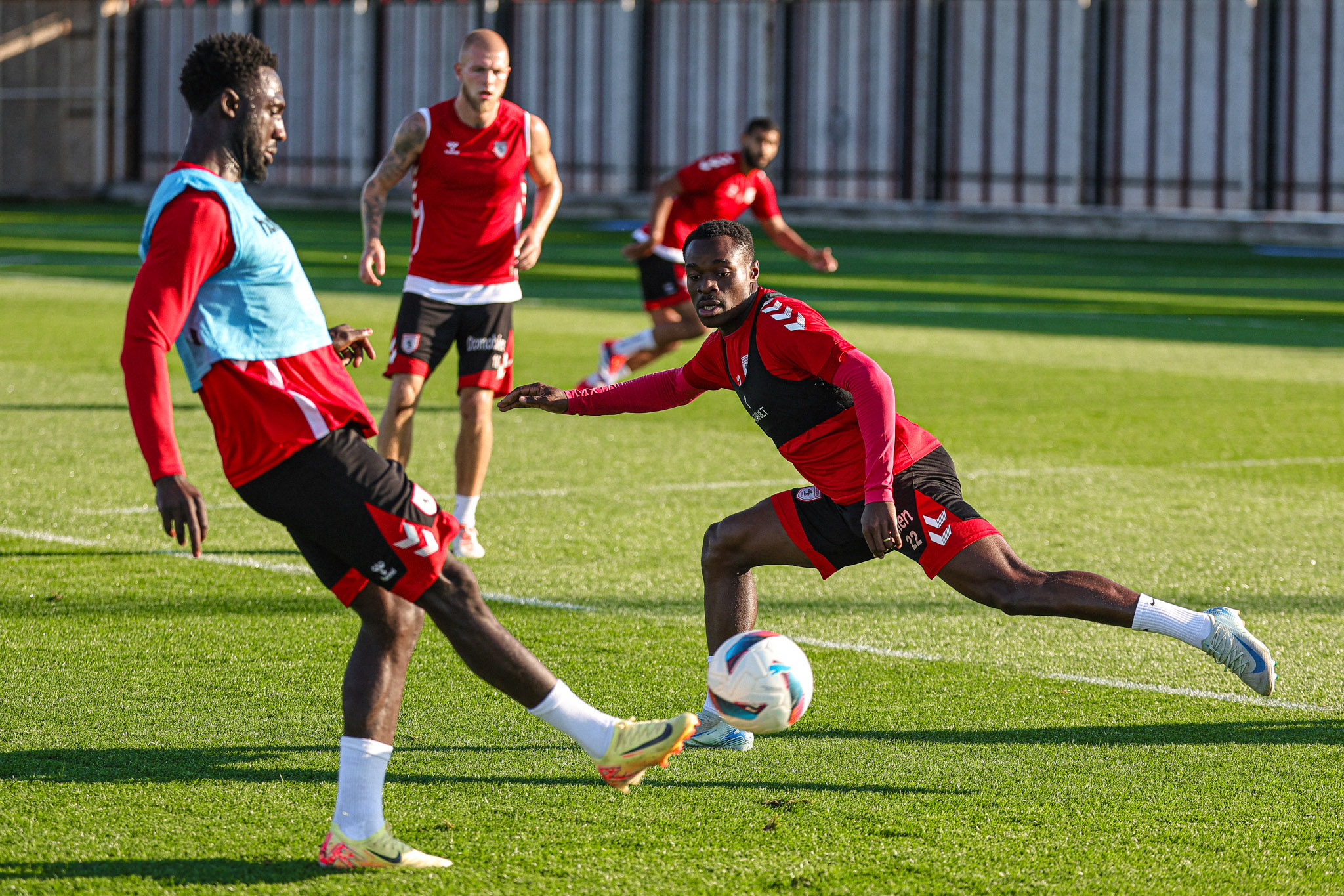 Samsunspor, Adana Demirspor maçına ısınıyor
