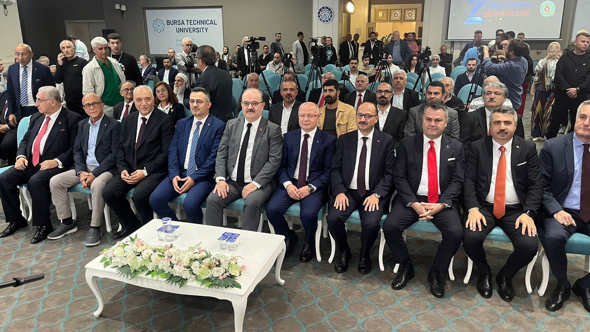 Türk dünyası bilim ödülleri sahiplerini buldu