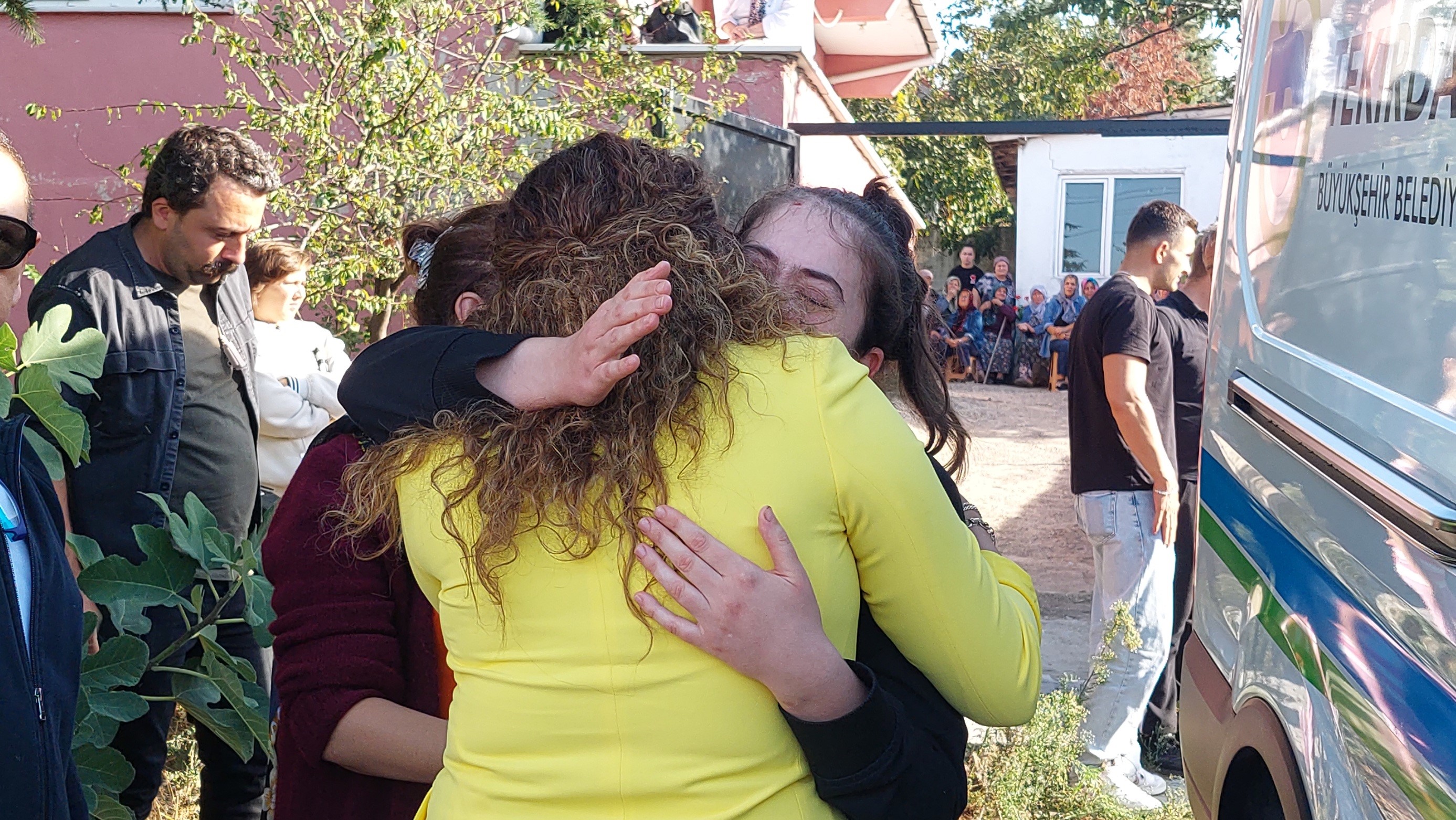 Platonik aşk kurbanı olan Fatma toprağa verildi