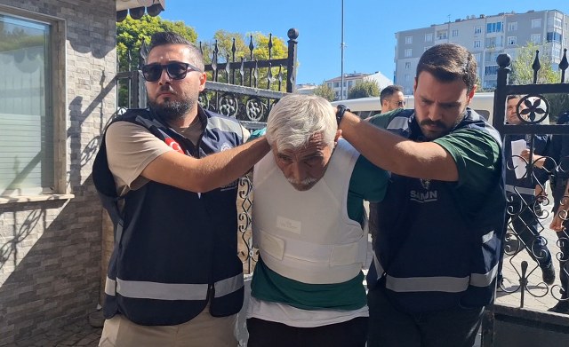 Samsun'da gürültü yaptığı için Ergün Mehmetcan Duman'ı öldüren zanlı tutuklandı