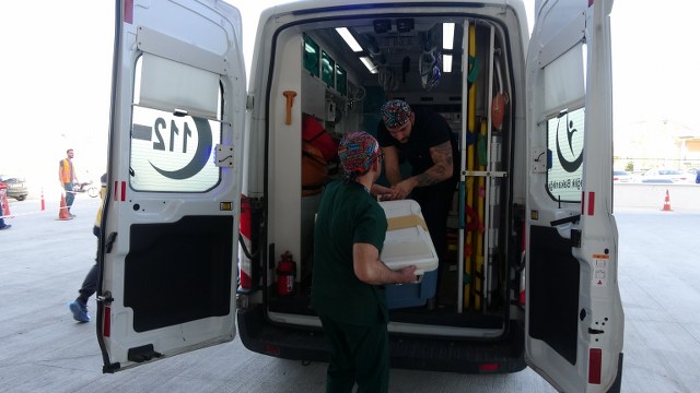 Beyin kanaması sonucu hayatını kaybeden gencin organları 4 hastaya umut oldu