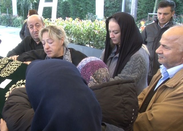 Avrupa Yakası'nın Kubilay'ı ünlü oyuncu Vural Çelik toprağa verildi