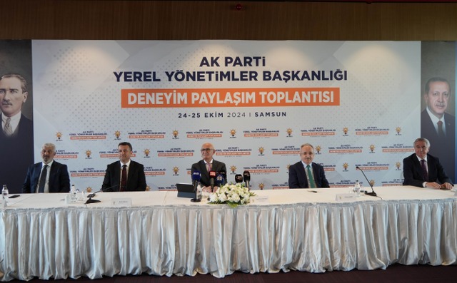 Samsun, Ordu, Erzurum ve Trabzon büyükşehir belediye başkanları deneyimlerini paylaştı
